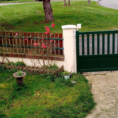 Au Calme Bed & Breakfast Verneuil d'Avre et d'Iton Exterior photo